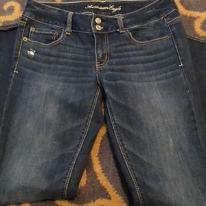 American Eagle Artist Jean distressed 8 SHORT